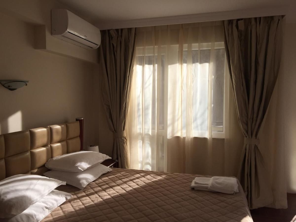 Отель Art Green Boutique Hotel Варна