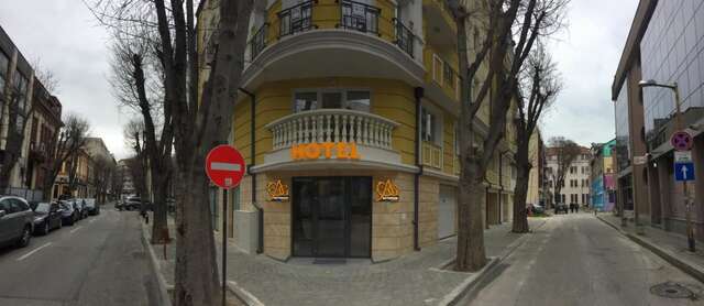 Отель Art Green Boutique Hotel Варна-11